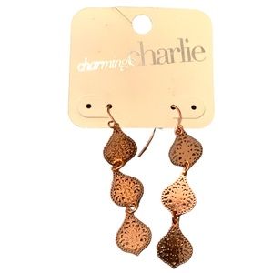 Charming Charlie dangling earrings
